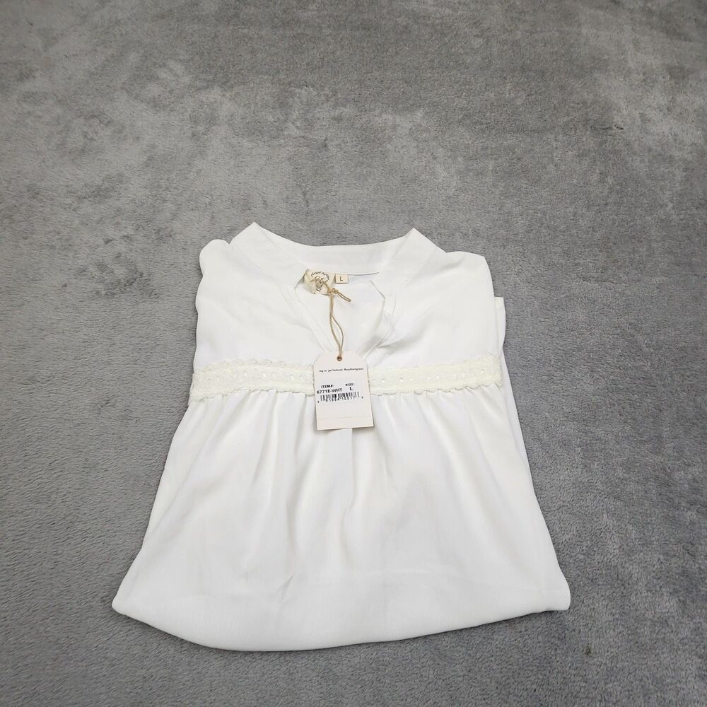 NWT Grace & Emma Womens L White Lace Sleeve Top 100% Polyester Boutique Blouse